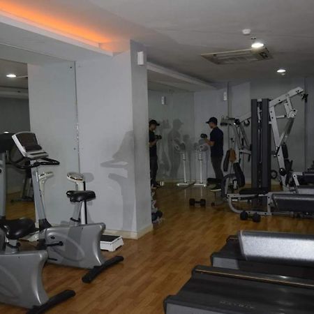 Apartemen Bassura City By Maezura Property จาการ์ตา ภายนอก รูปภาพ